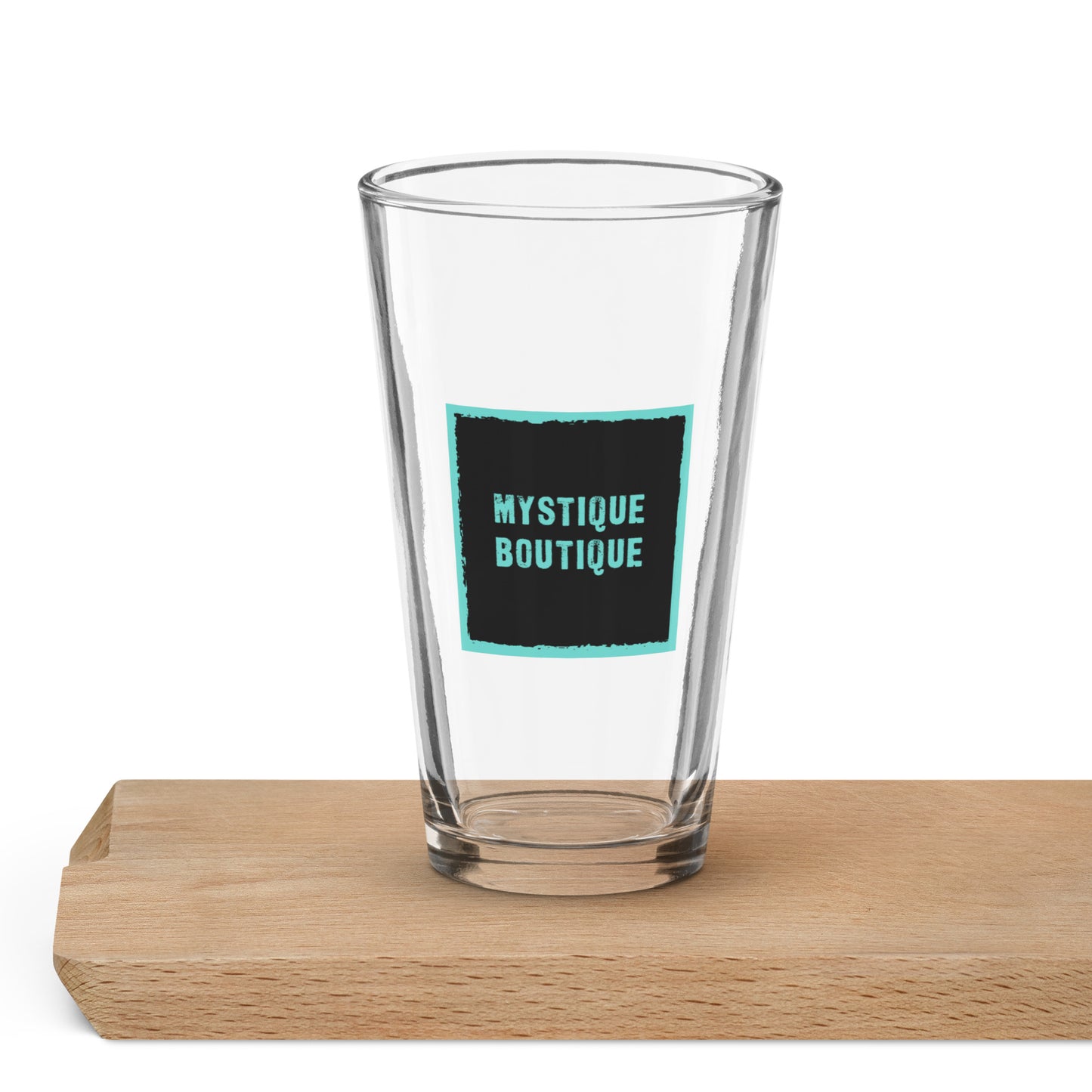 Shaker pint glass